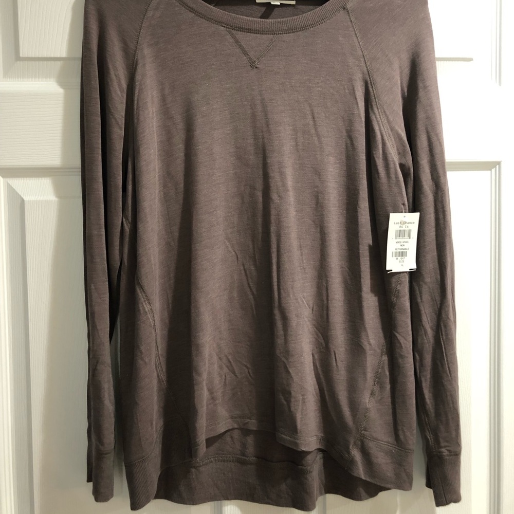 Scoop neck pullover sweater